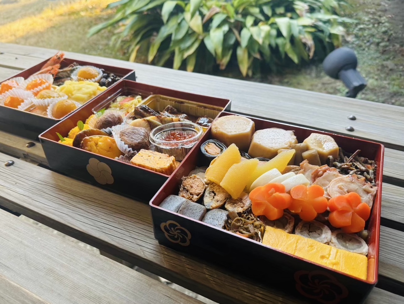 「４００食限定」手作りおせち料理のご予約受付け致します。数に限りがございますので予約はお早めにお願い致します。
